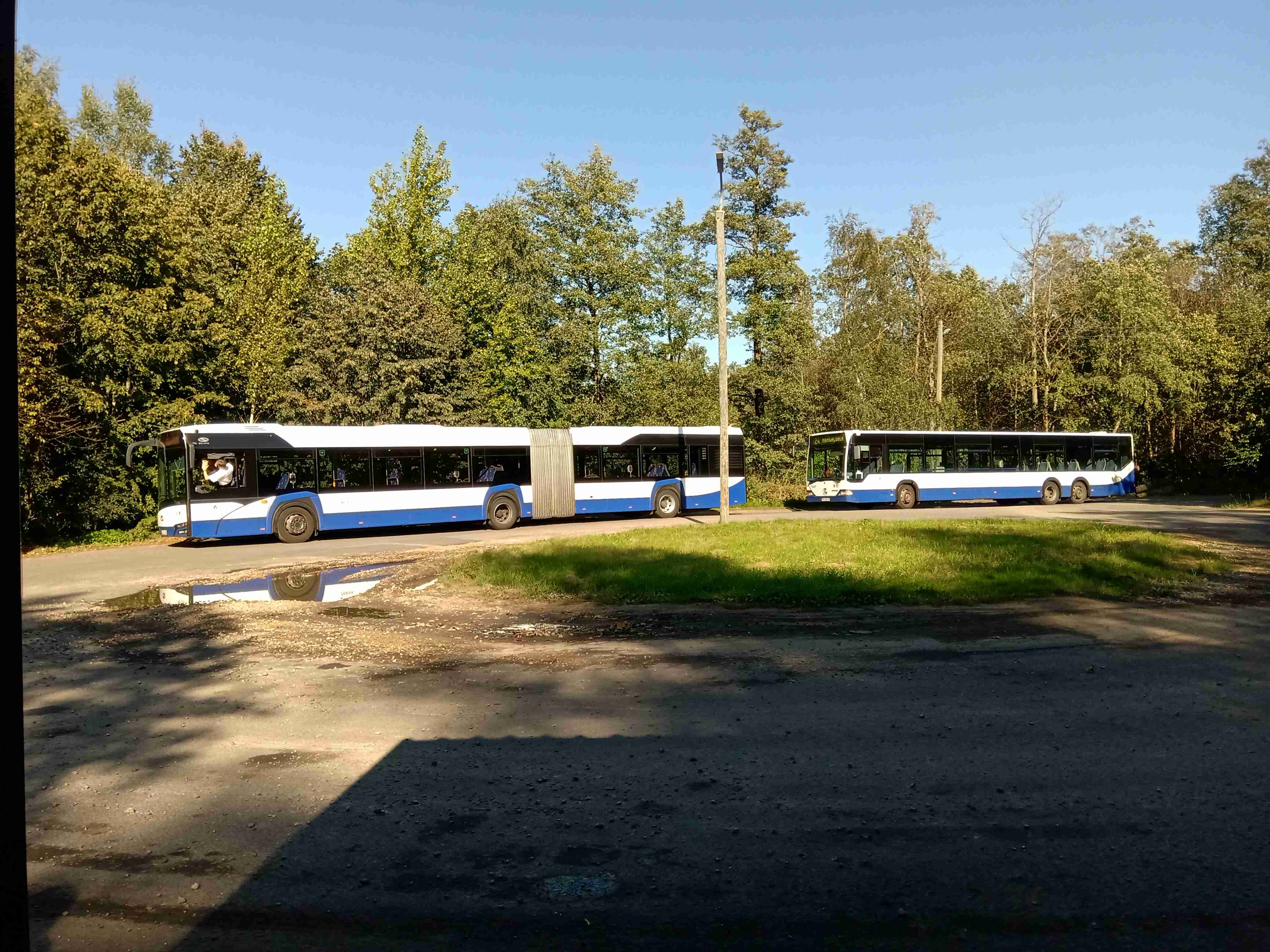 autobusi