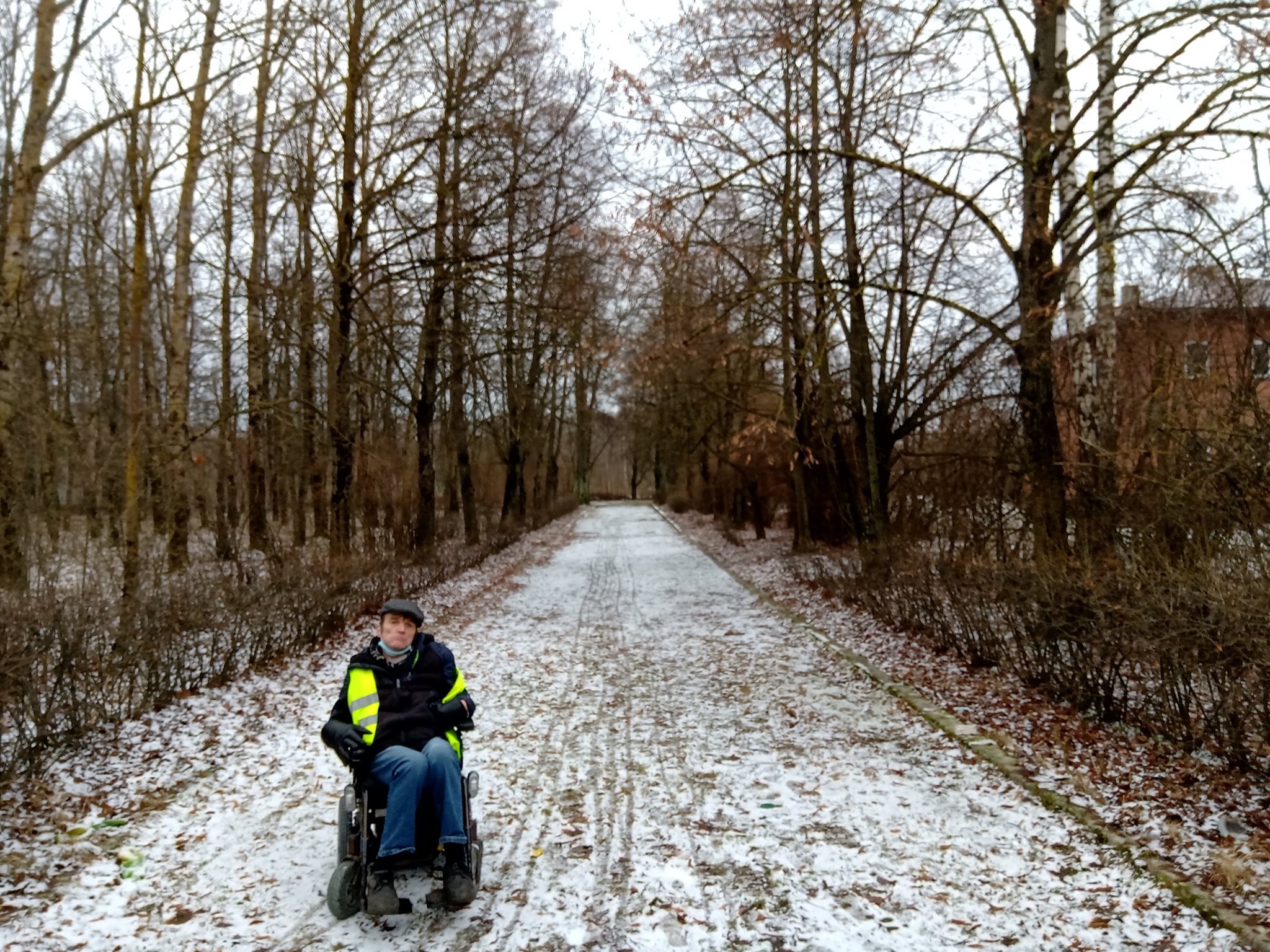 BBrāļu kapi Graudu ielas pusē