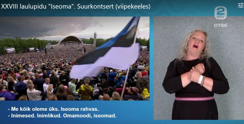 Igaunijas kori izpilda himnu.